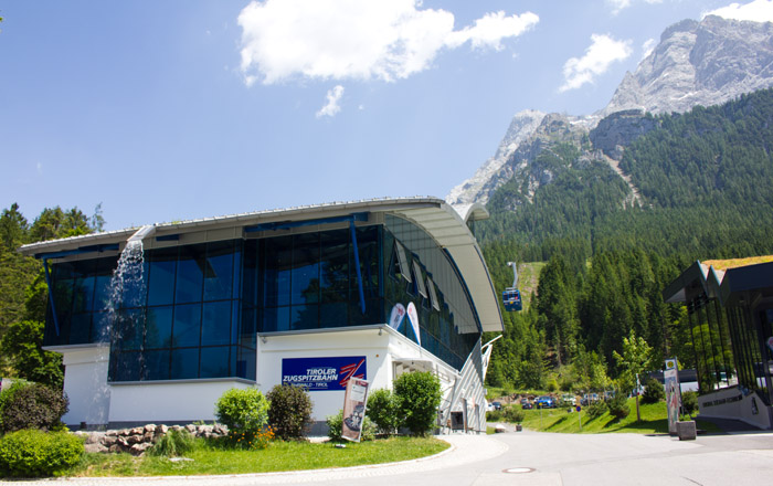 Zimný kemping s 5-hviezdičkovým luxusom pod Zugspitze